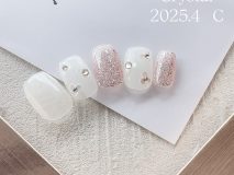 ★定額Cコース ジェル￥10,780 （ご新規様20%オフ￥8,624） Paraジェル￥12,430 （ご新規様20%オフ￥9,944）