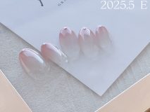 ★定額Eコース ジェル￥7,700 （ご新規様20%オフ￥6,160） Paraジェル￥9,350 （ご新規様20%オフ￥7,480）
