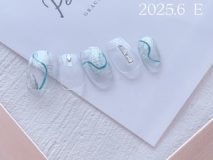 ★定額Eコース ジェル￥7,700 （ご新規様20%オフ￥6,160） Paraジェル￥9,350 （ご新規様20%オフ￥7,480）