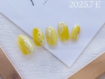 ★定額Eコース ジェル￥7,700 （ご新規様20%オフ￥6,160） Paraジェル￥9,350 （ご新規様20%オフ￥7,480）