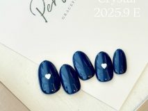 ★定額Eコース ジェル￥7,700 （ご新規様20%オフ￥6,160） Paraジェル￥9,350 （ご新規様20%オフ￥7,480）