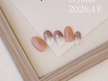 ★定額Eコース ジェル￥7,700 （ご新規様20%オフ￥6,160） Paraジェル￥9,350 （ご新規様20%オフ￥7,480）